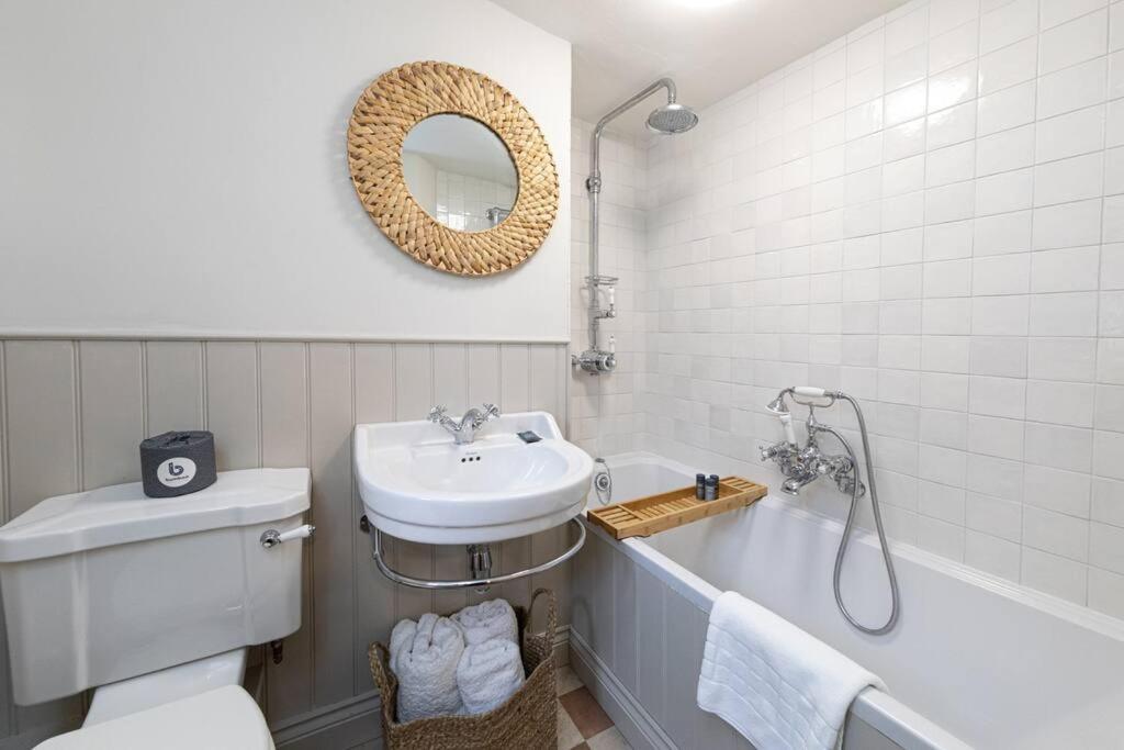 Farriers Cottage-Tranquil Haven, Central Location! Χέξαμ Εξωτερικό φωτογραφία